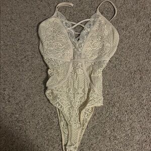 Women’s Charlotte Russe Lace Spaghetti Strap Bodysuit in Cream
